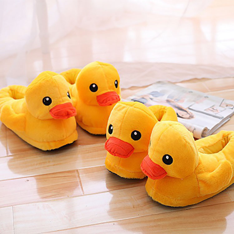 New Fashion Girls Cute Cartoon Pluah Toy Animal Duck Slippers