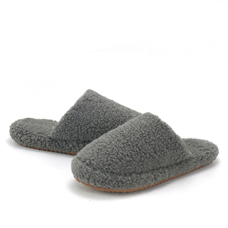Custom Women New Design Fashion Imitated Lamb Fur Home Bedroom Soft Fluffy Slides Slippers