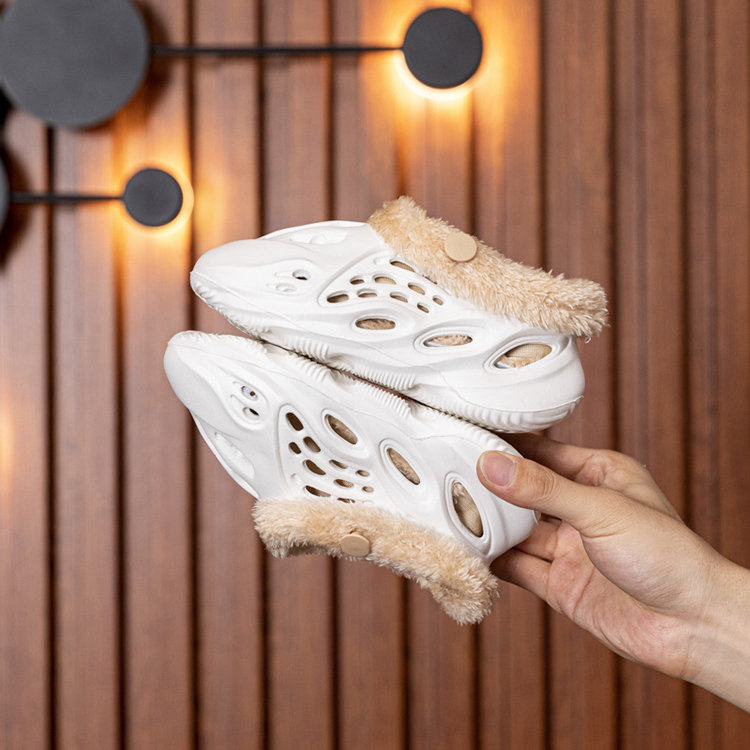 Custom Unisex Sandal High Quality Warm Slipper Yeezy Foam Runner Kids Slides with Fur
