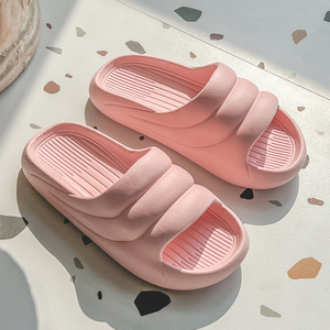 Summer New ArrIval Soft Thick Sole Indoor Bathroom Sandals Colorful Cloud Slippers Slides for Women