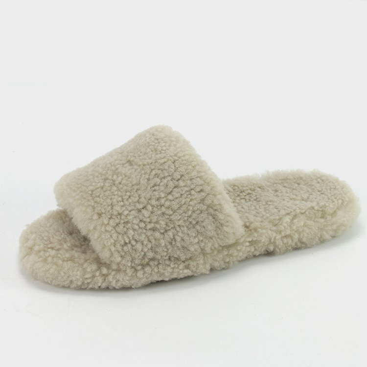 Women New Design Soft Comfy Customize Logo Slides Shearling Curly Sheepskin Slippers