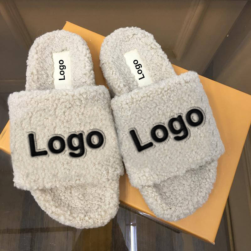 Wholesale New Fashion Real Fur Slides Fluffy Lamb Fur Sheepskin Slippers for Women Custom Logo