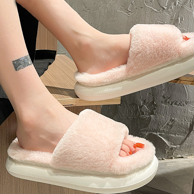 Wholesale Women Fashion Open Toe Thick Sole Soft Fluffy Furry Fur Puff Slides Slippers